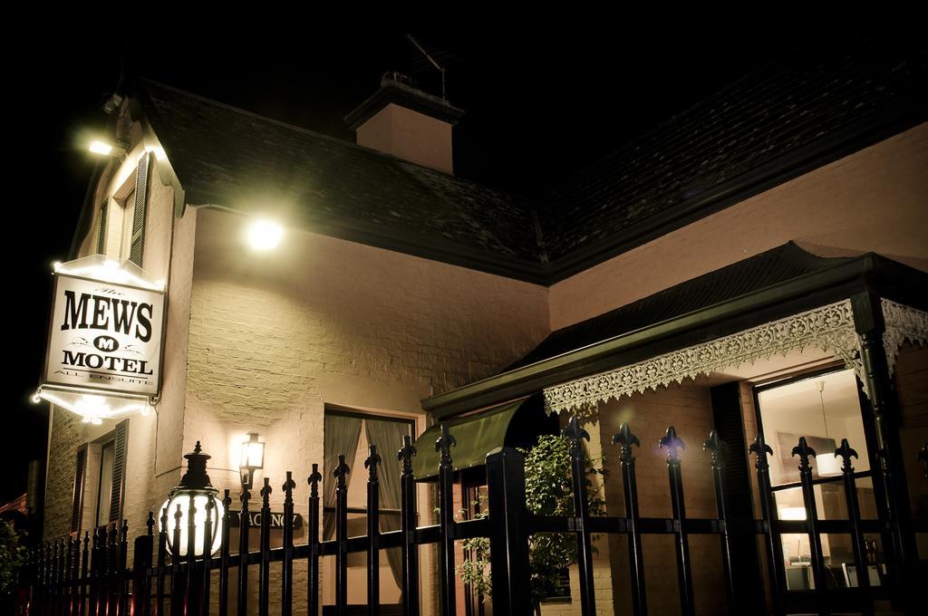 The Mews Motel Лонсестон Экстерьер фото