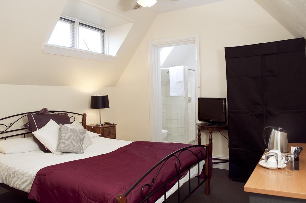 The Mews Motel Лонсестон Экстерьер фото