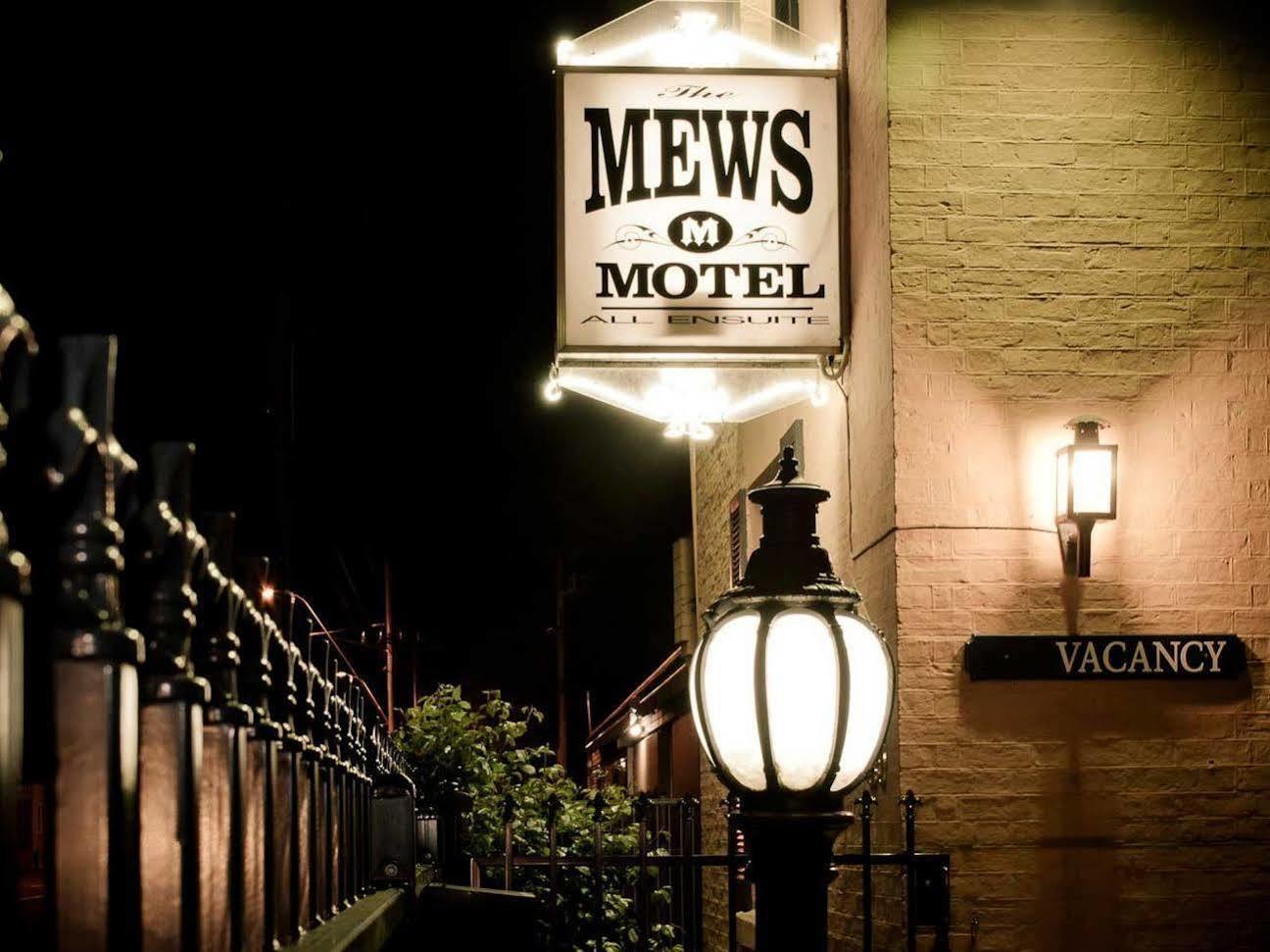 The Mews Motel Лонсестон Экстерьер фото